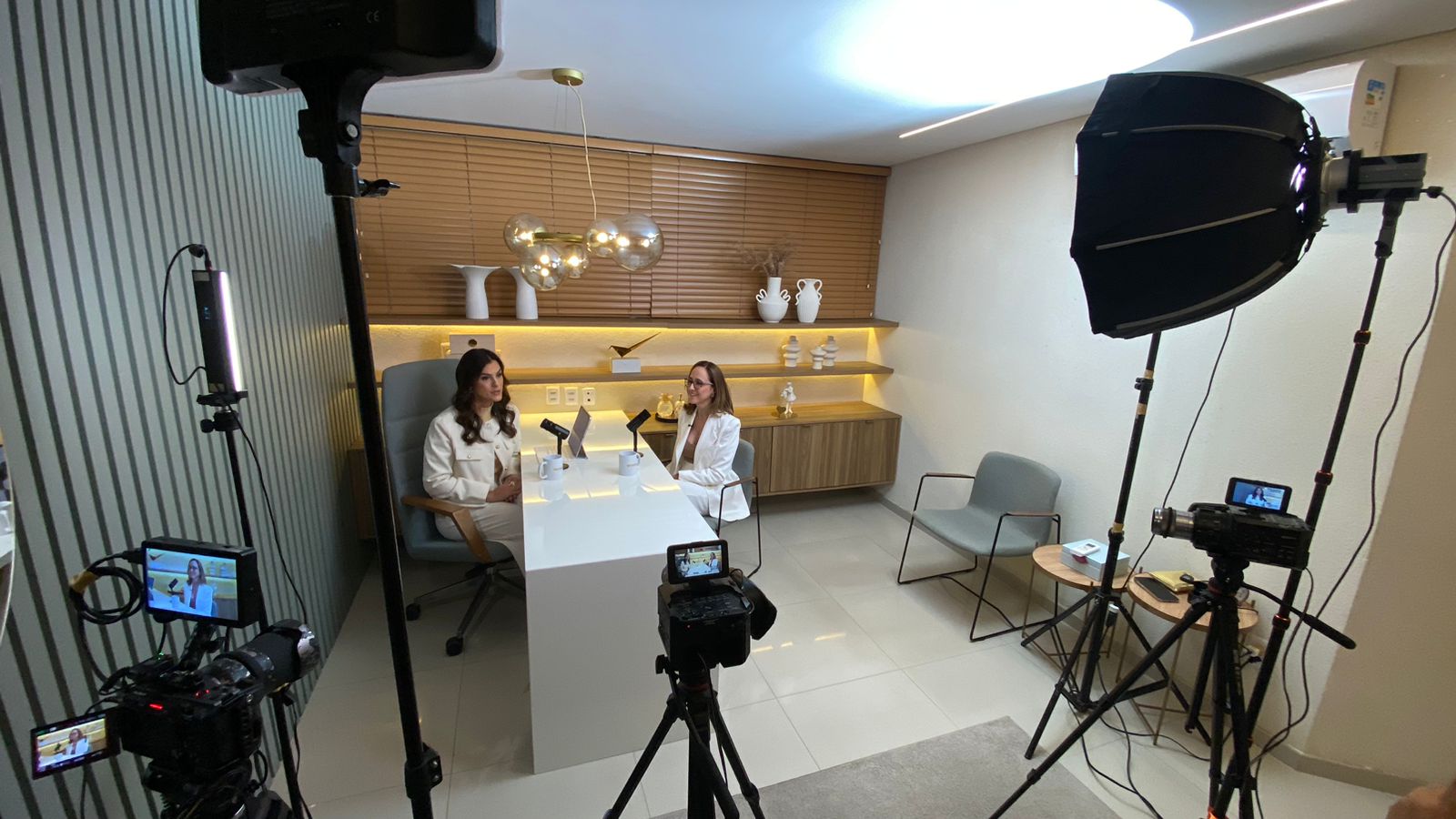 Conversas que acolhem, produção que entrega: o cuidado da Fourlive com o VOPCAST